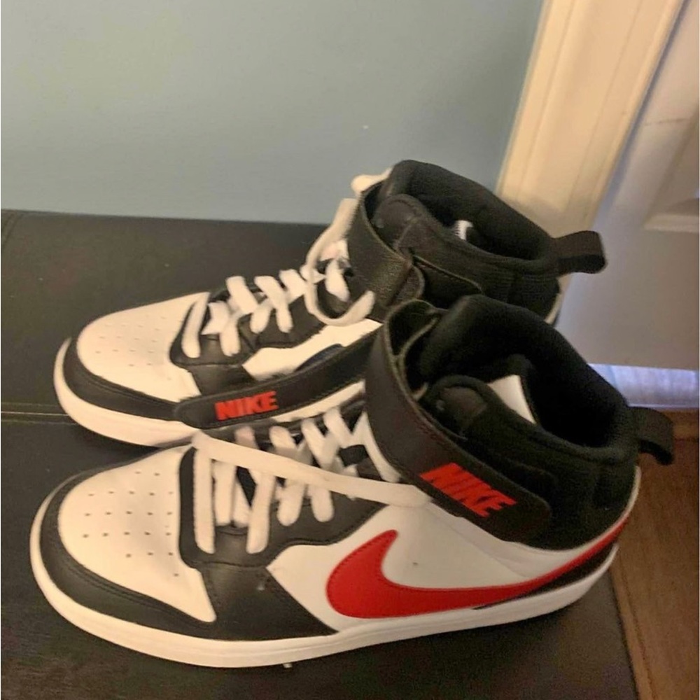 Youth nike basketball shoes